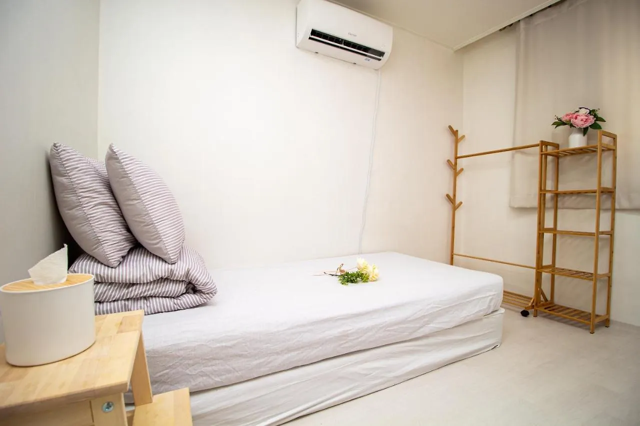Yab-Guesthouse, Femaleonly, Foreignonly 서울특별시 대한민국
