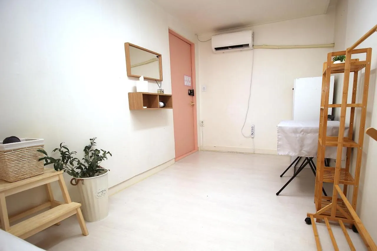 Yab-Guesthouse, Femaleonly, Foreignonly Seoul Gasthof