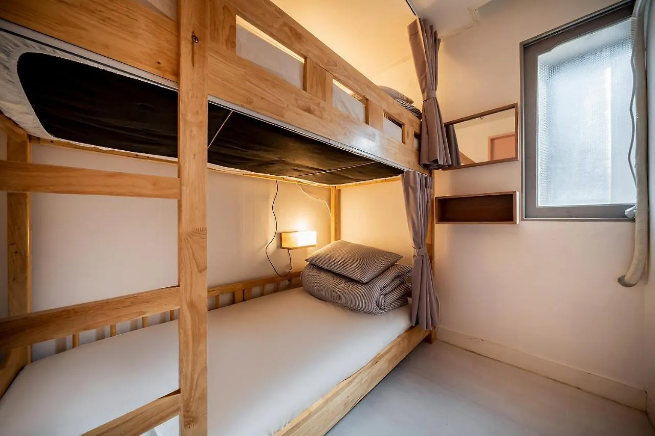 Gasthuis Yab-Guesthouse, Femaleonly, Foreignonly Seoel