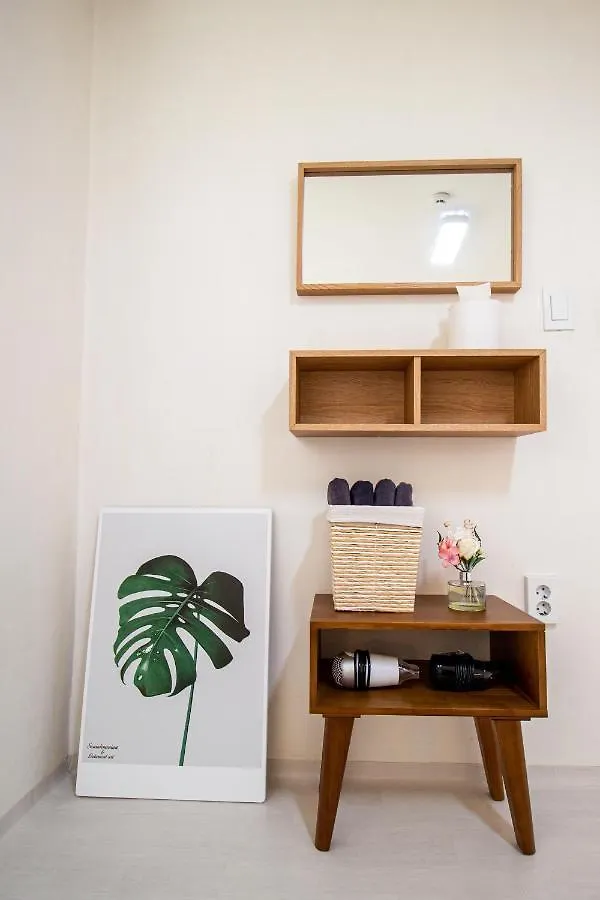 Yab-Guesthouse, Femaleonly, Foreignonly Seoul 2*,