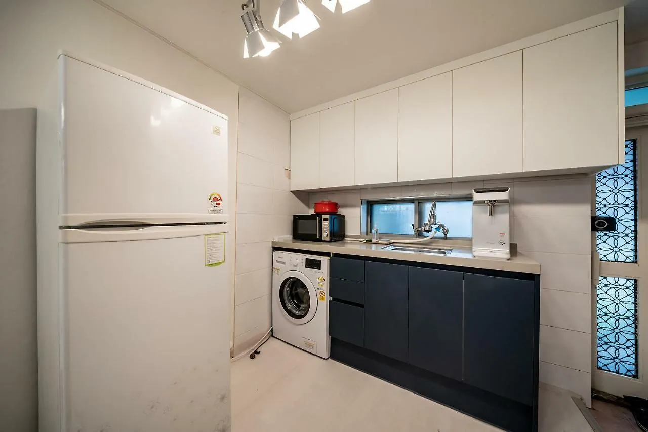 Yab-Guesthouse, Femaleonly, Foreignonly Seoel 2*,  Zuid-Korea